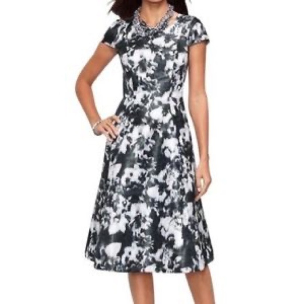 ‼️BRAND NEW, NEVER WORN‼️ Talbots Metallic Flower Cocktail Dress